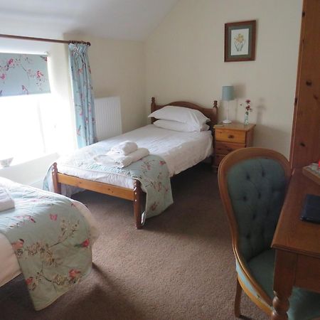 Ganton Greyhound Inn Extérieur photo