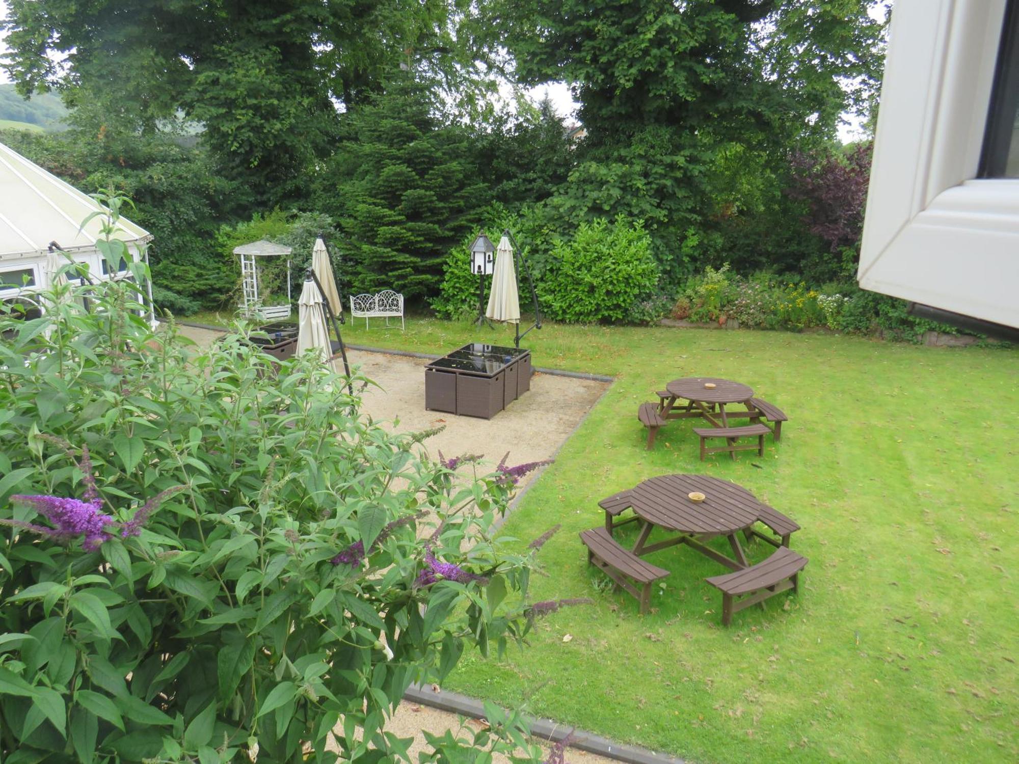 Ganton Greyhound Inn Extérieur photo