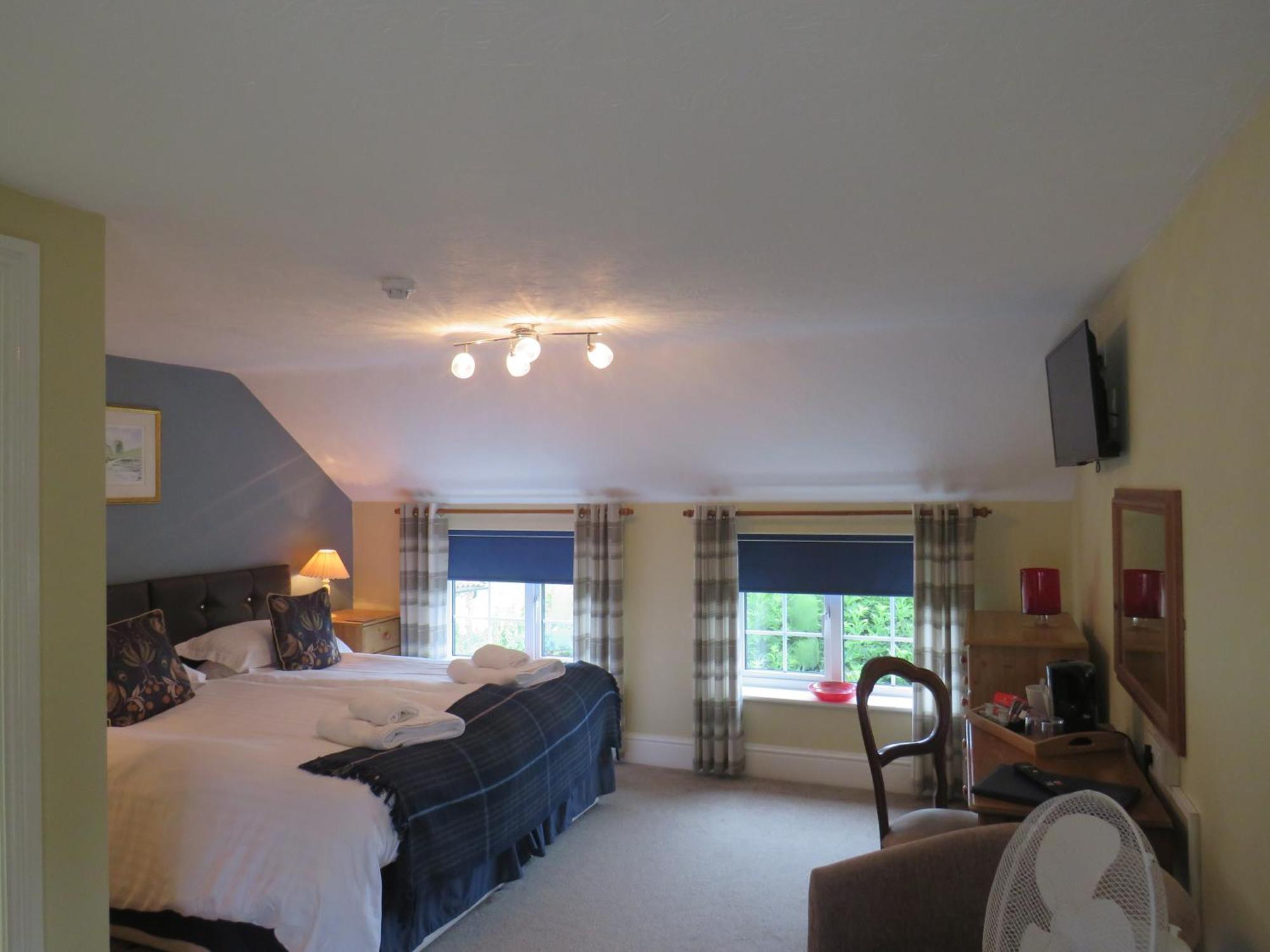 Ganton Greyhound Inn Extérieur photo