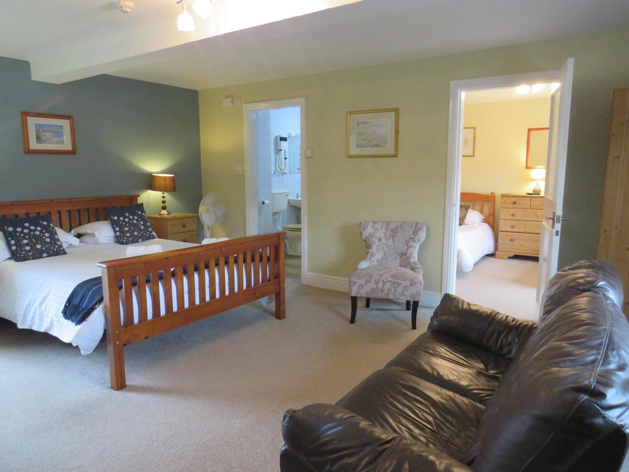 Ganton Greyhound Inn Extérieur photo