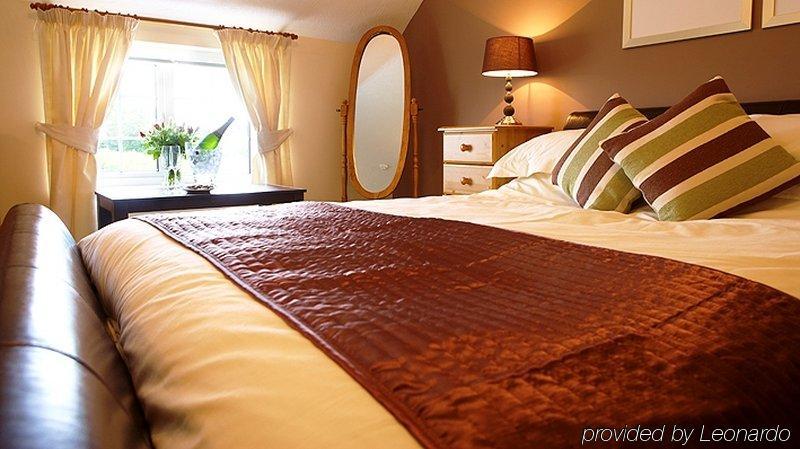 Ganton Greyhound Inn Extérieur photo